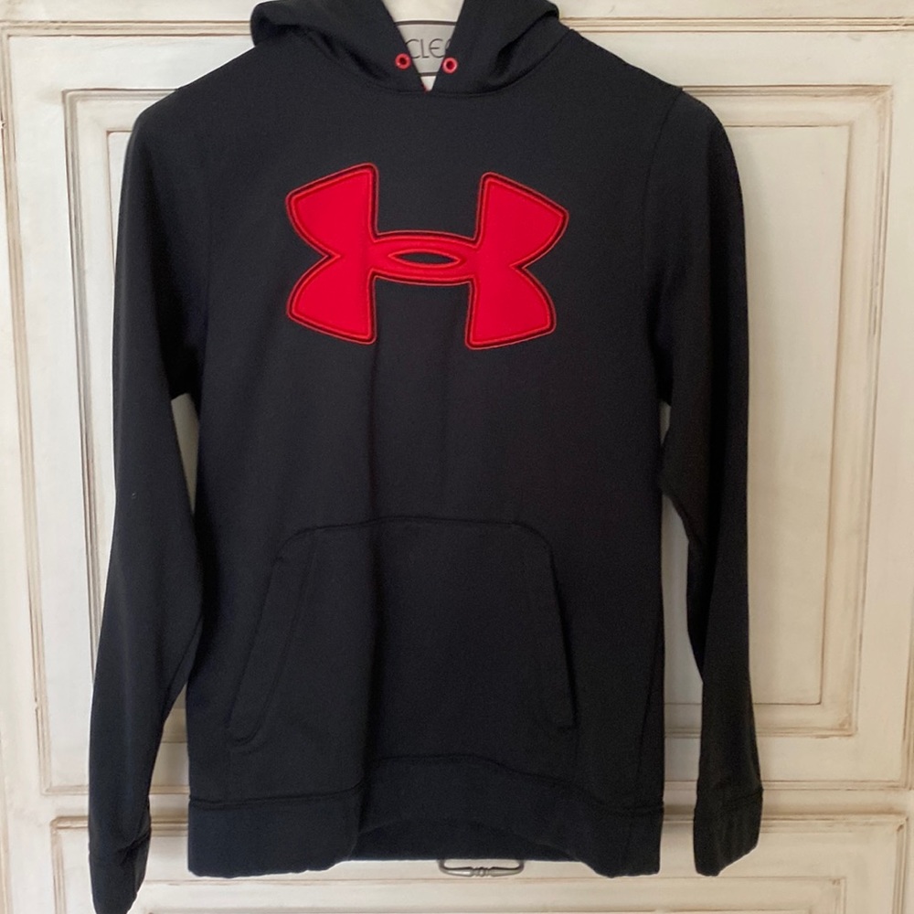 EUC Unisex adult black and red under armour sweatshirt